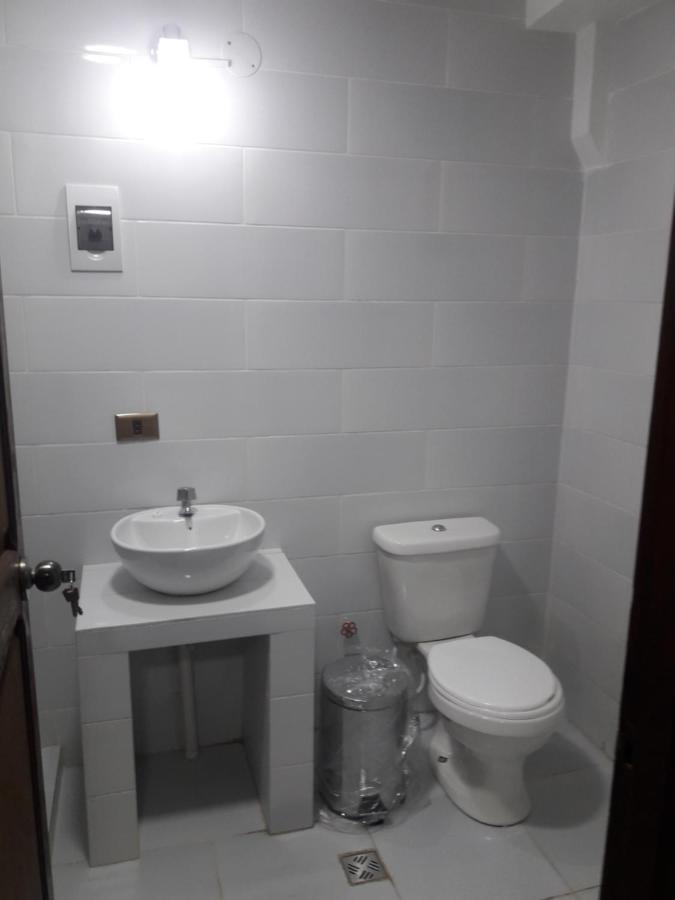 Hostal Jerian อูยูนี ภายนอก รูปภาพ
